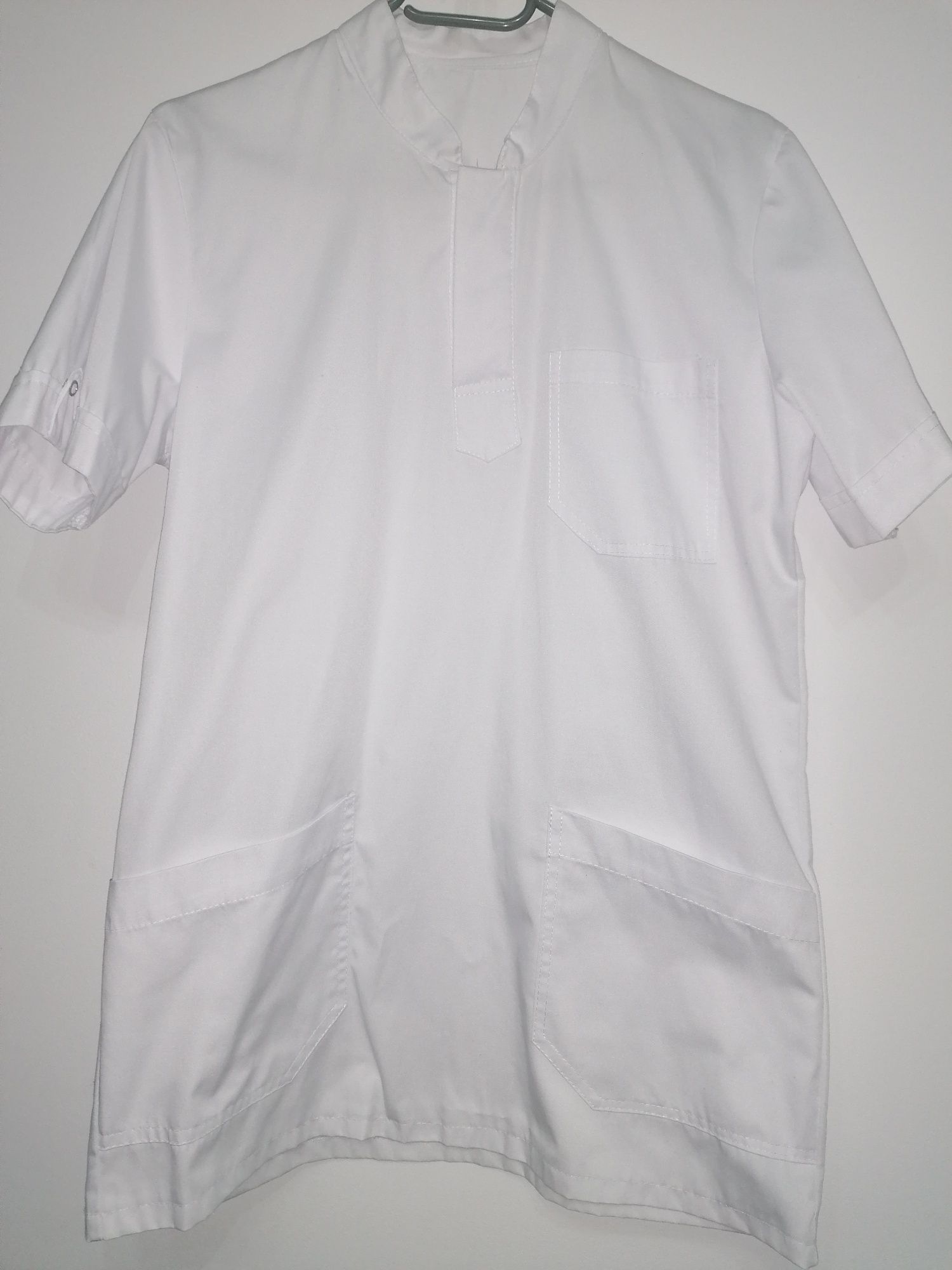 Bluza medicala tunica Inotex S, pantaloni medicali albi