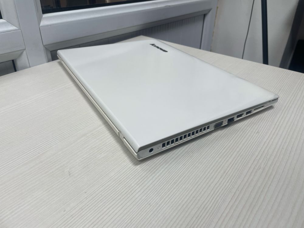 Lenovo Core i5 SSD 256gb быстрый ноутбук для офиса и дома