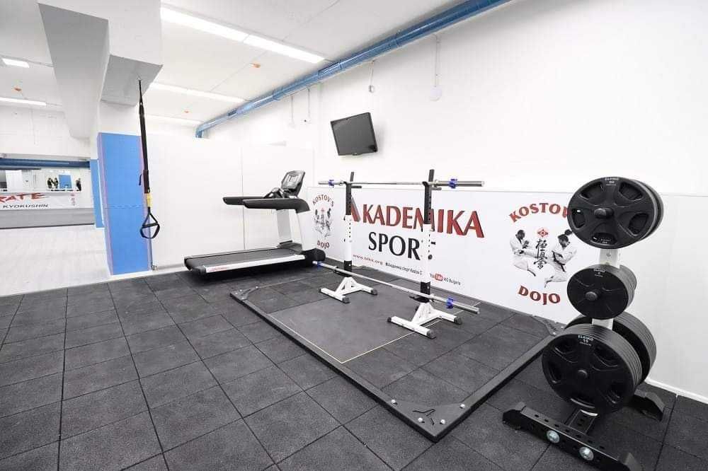 Зала за спорт, танци, тренировки и събития, Комплекс Академика