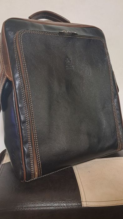 Vând geanta, rucsac