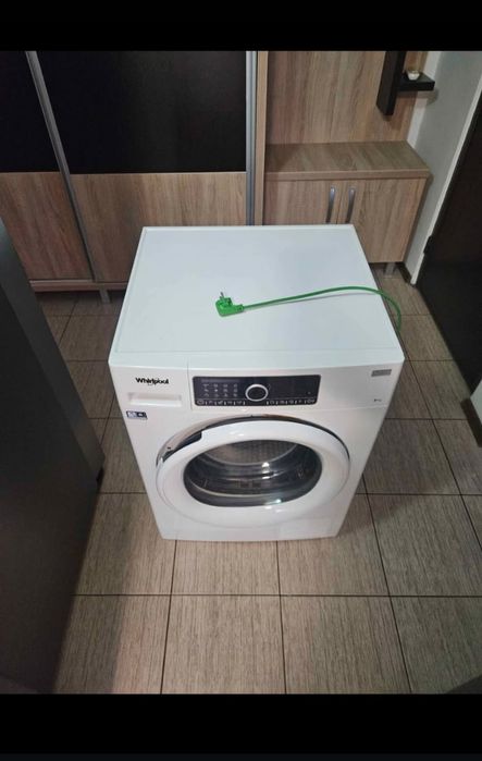 Uscator rufe Whirlpool cu pompa de căldură