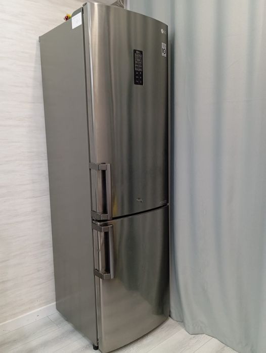 Холодильник продам в хорошем состоянии.