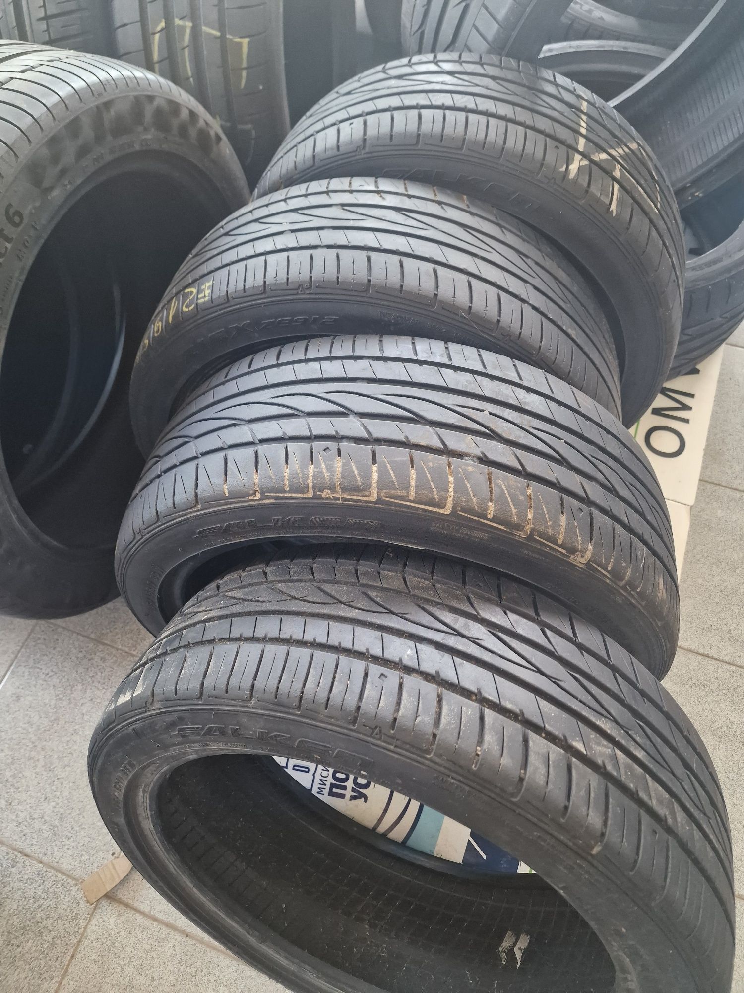 195 45 17  4броя летни гуми Falken Замъка Ямбол