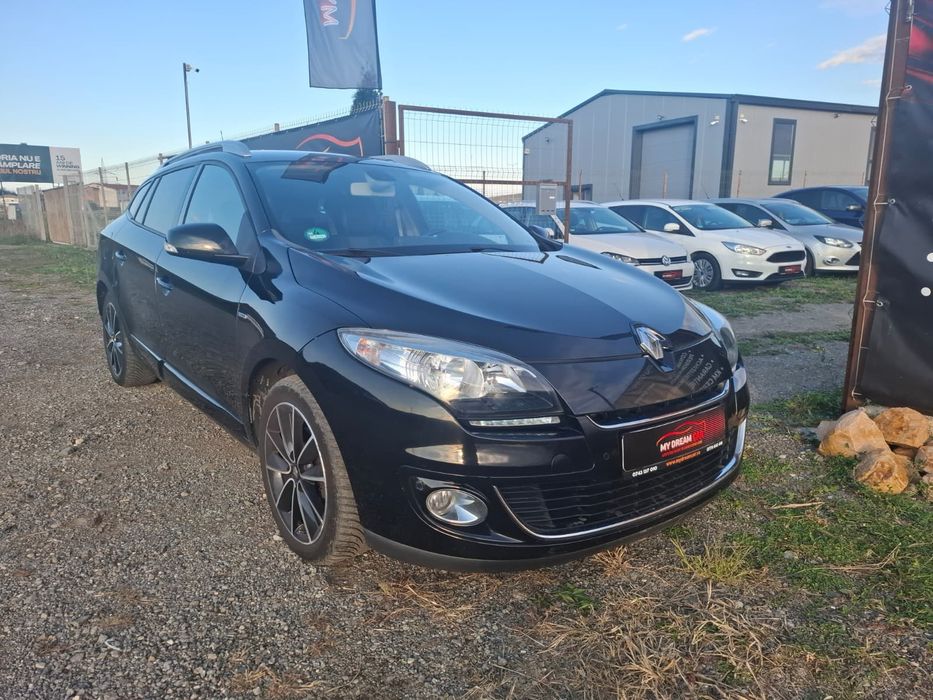 Renault Megane BOSE Edition 1.6 dCi 130 CP  Navigație Keyless Camera