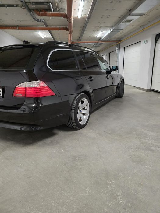 Продава се BMW e61 530d