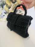 Geata handmade din margele