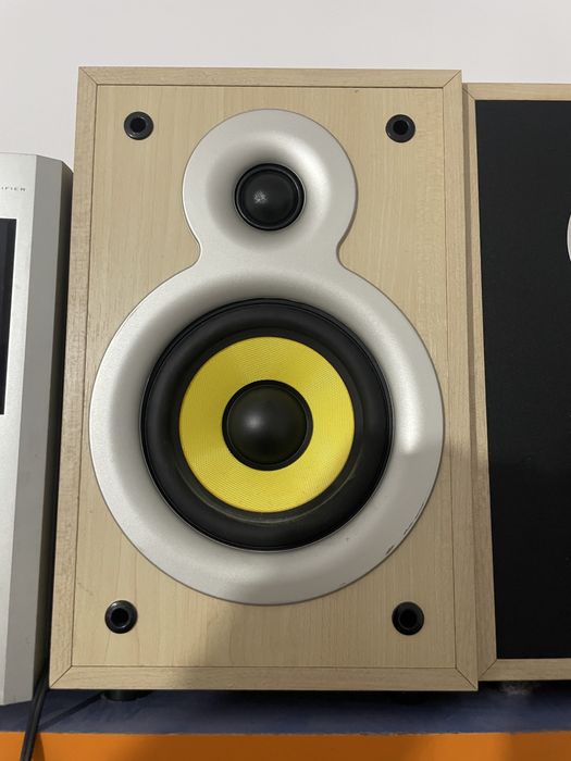 4 Boxe si amplificator Microlab Pro1