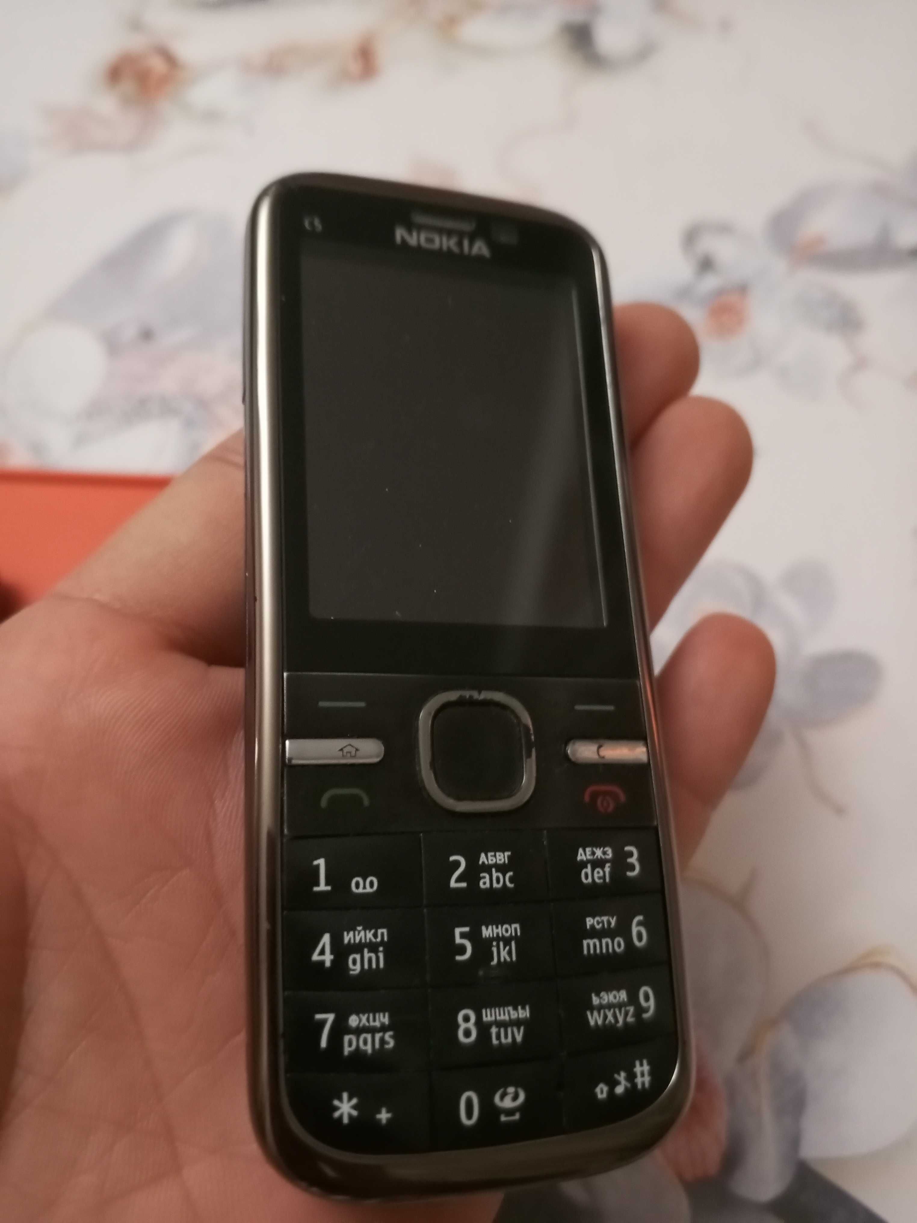 Nokia C5 ideal sastanyanda Nokia 6303 ideal sastanyanda