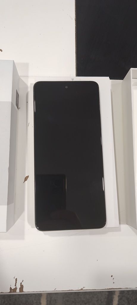 Oppo a79 8GB Ram 258GB Rom 5g телефон в гаранция