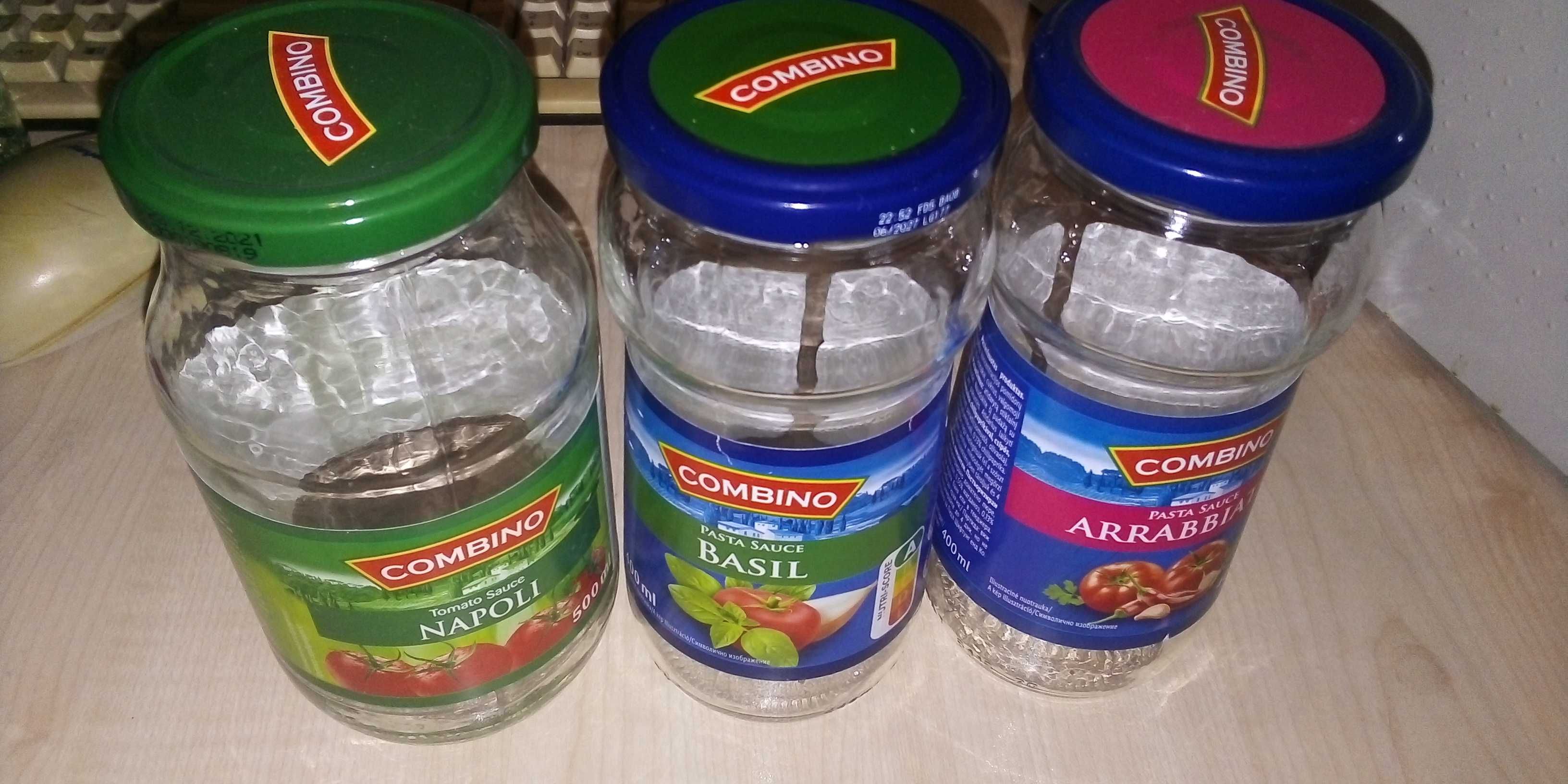 Буркани с капачки