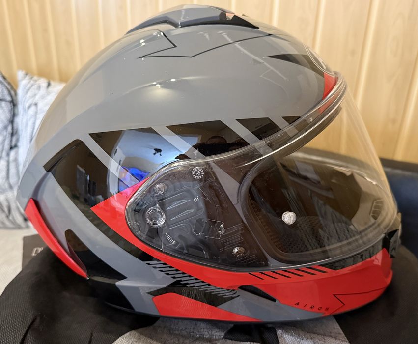 Мотоциклетни каски  Airoh Spark и Suomy Ducati
