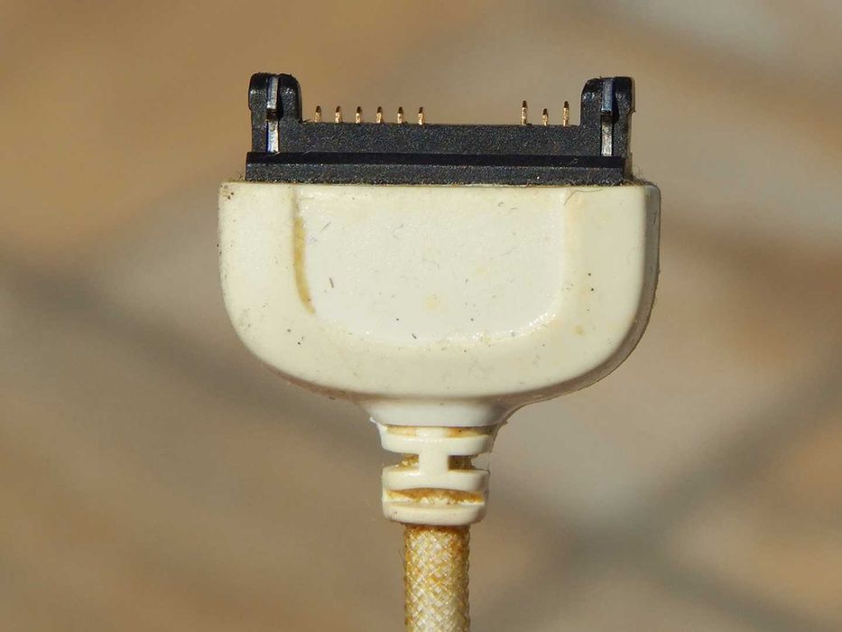 Casti vechi telefon tip HS-3 Nokia utilizate 2007