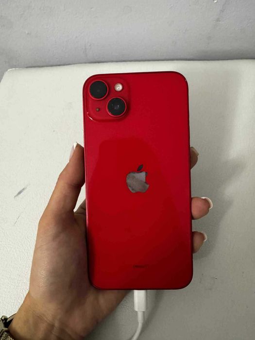 Продава перфектен iPhone 14 plus