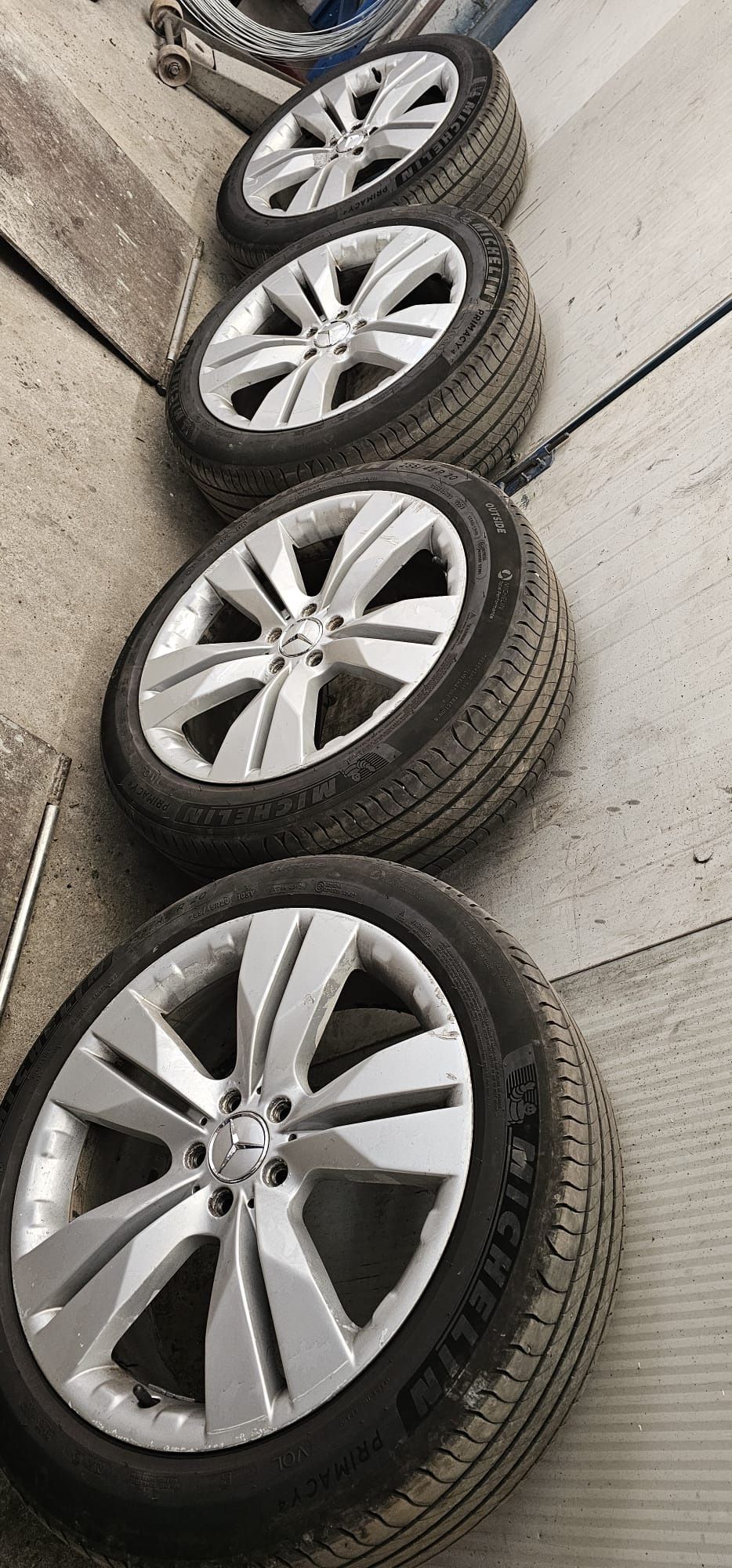 Jante cu cauciucuri 255x45 R20 Mercedes ML