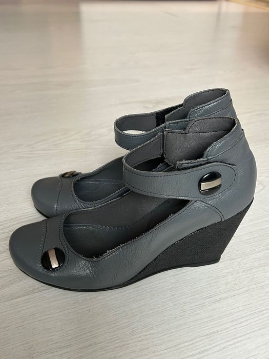 Обувки на платформа