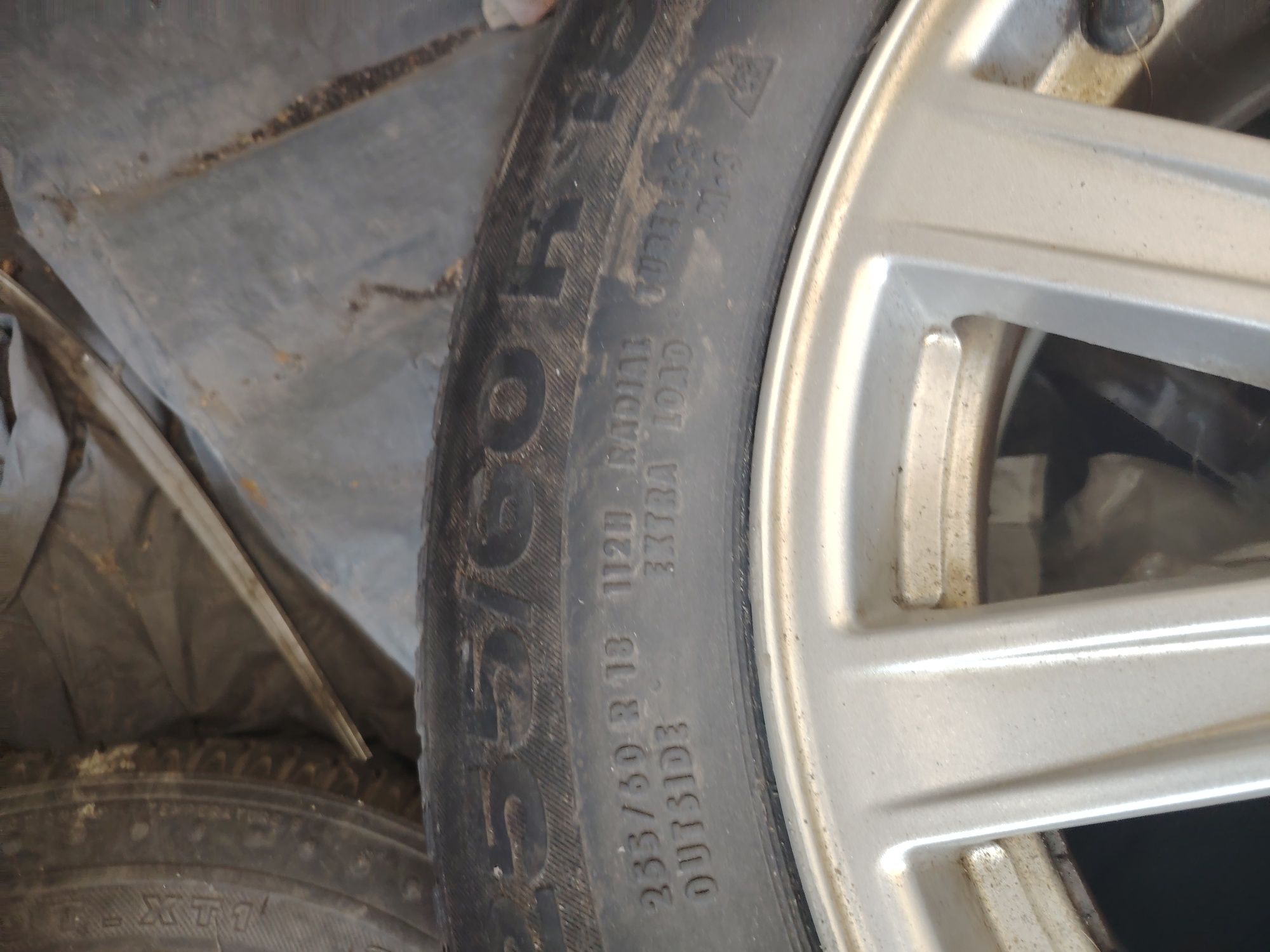 Джанти с гуми за Land Rover 255 60 18