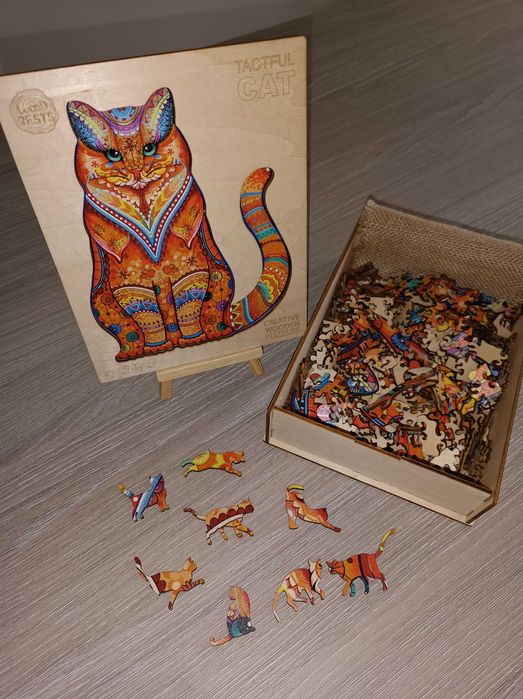 Дървени пъзели с подарък