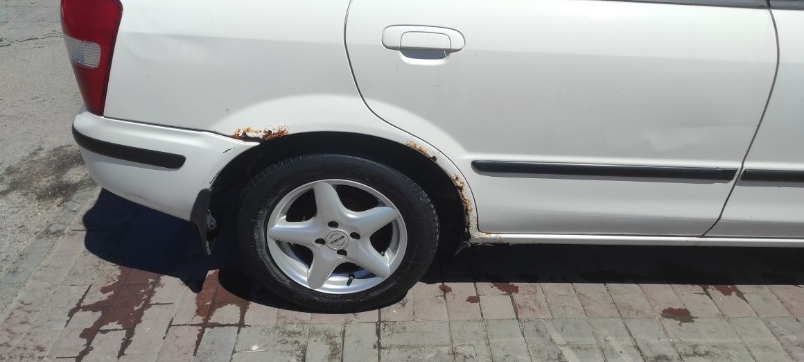 Mazda 323 F Дизел
