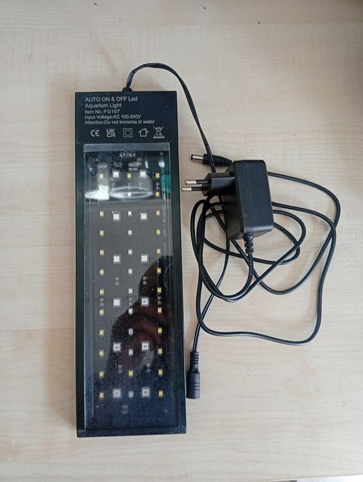 (Rezervat) Lampa acvariu full spectrum led 12w