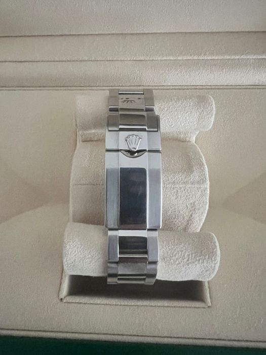 Продавам Rolex Daytona