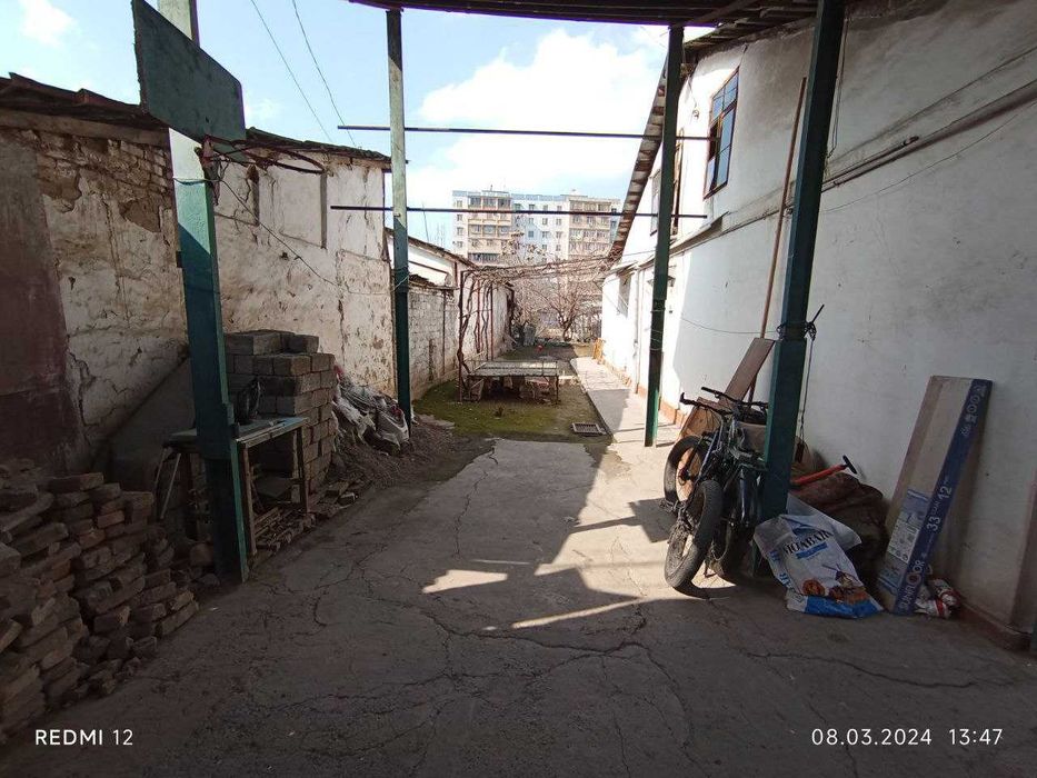 Продаётся дом Махалля Хамроз Мирабадский район  Саракулька