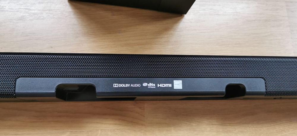 Vând Soundbar Samsung HW-K450 + Subwoofer