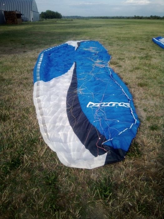 Vând parapanta Niviuk Hook 2
