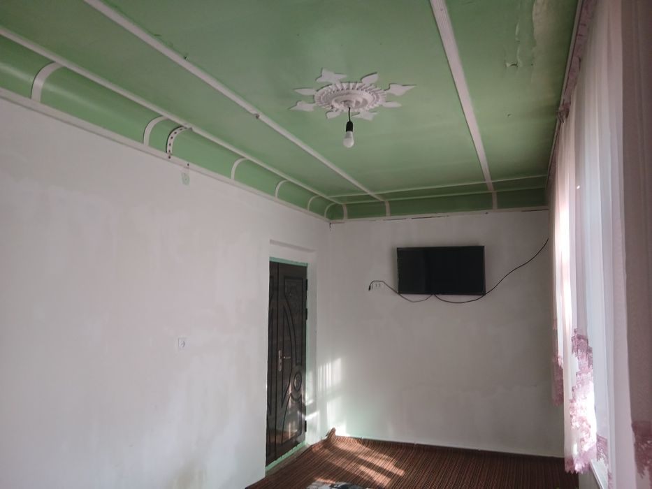 Toshkent tumani ko'k saroy mahallada 5 sotixli 4 xonali uy sotiladi