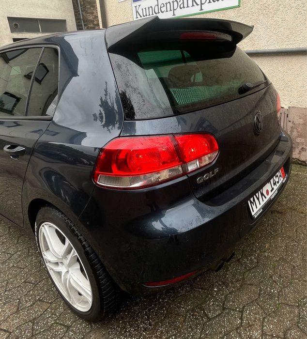 Se vand stopuri si faruri golf 6