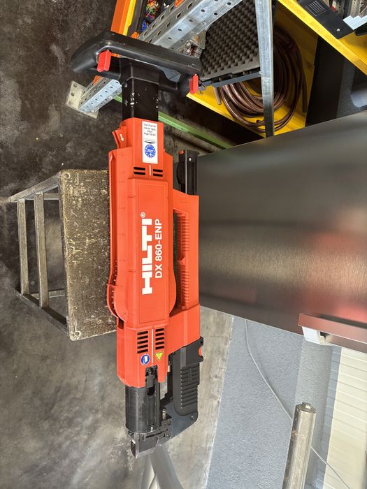 Pistol cuie hilti dx 860-ENP