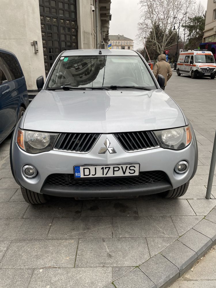 Mitsubishi L200 -Automat, recent înmatriculat