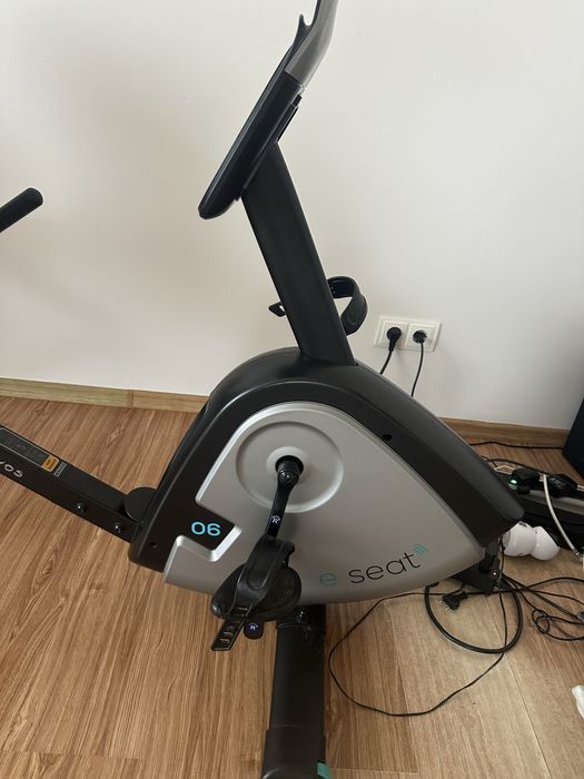 Vand bicicleta de apartament Domyos putin folosita