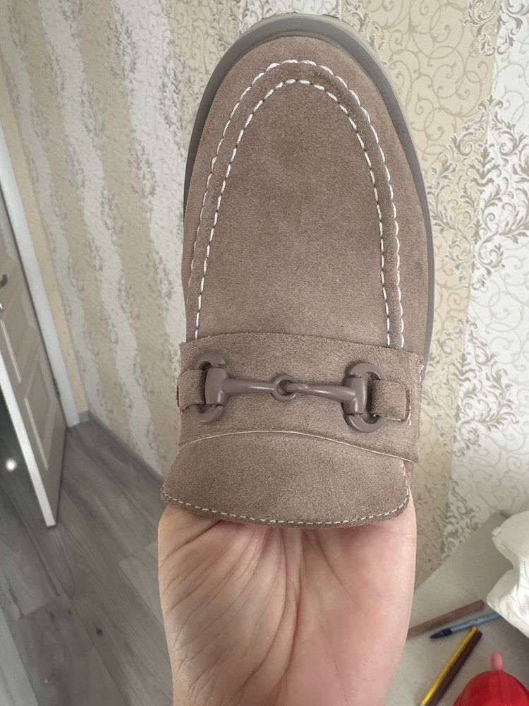 Лоферы из натуральной замши
