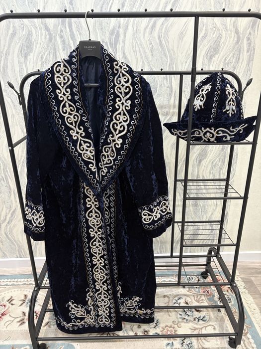 Продам новый шапан