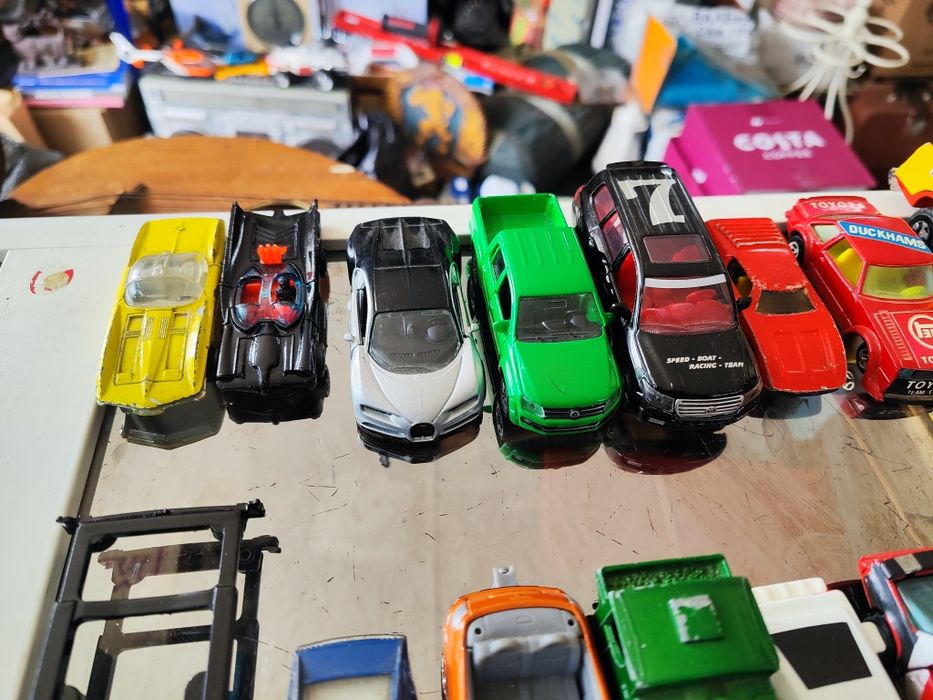 Лот колички 29 броя polistil burago solido