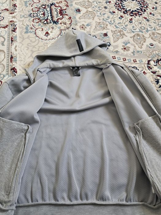 Худи с замком адидас