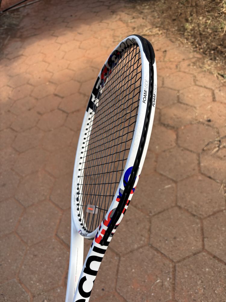 Tecnifibre TF40 v2, 98, 305gr., grip size 3