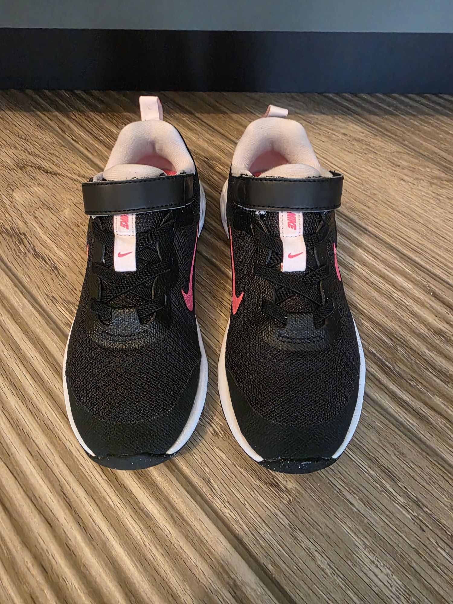 Детски маратонки NIKE