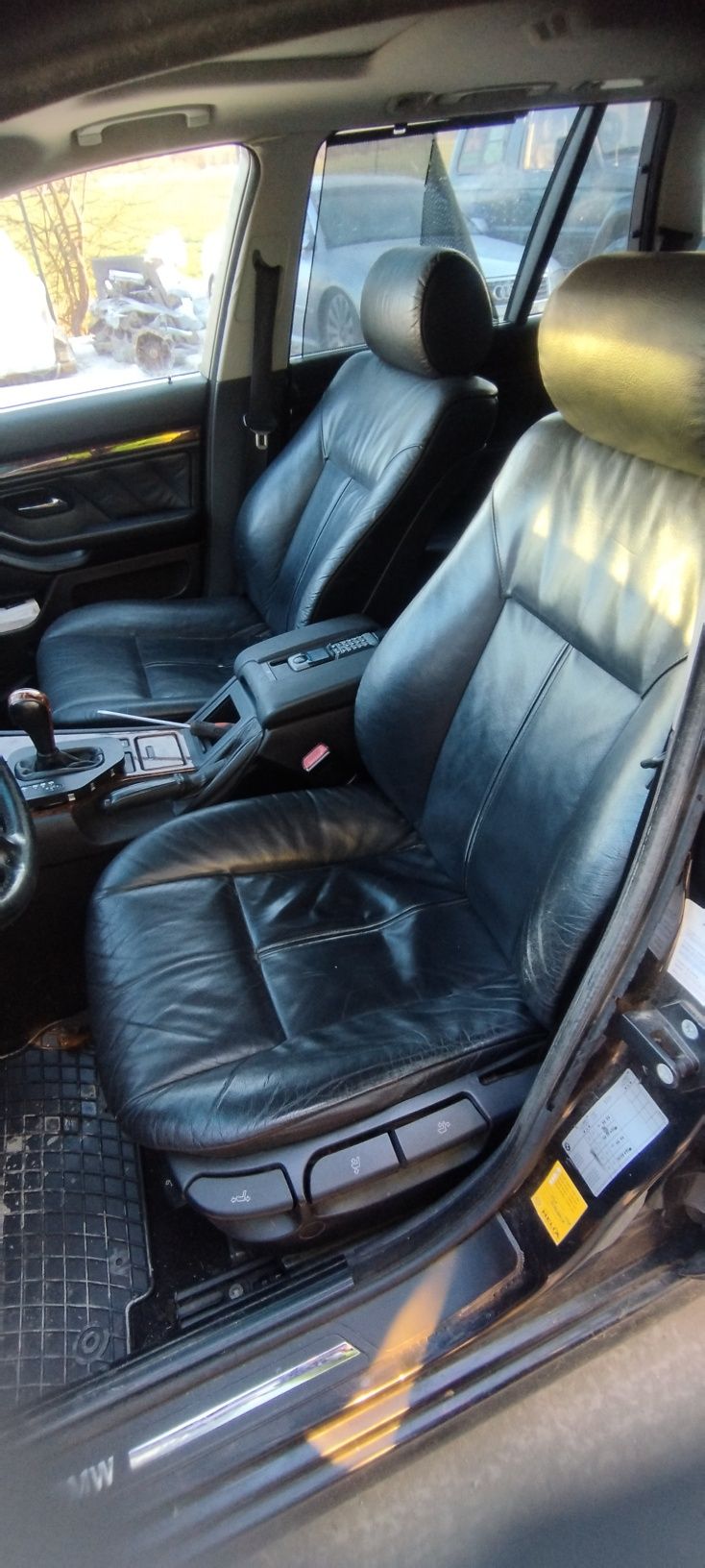 BMW E 39 523i M52
