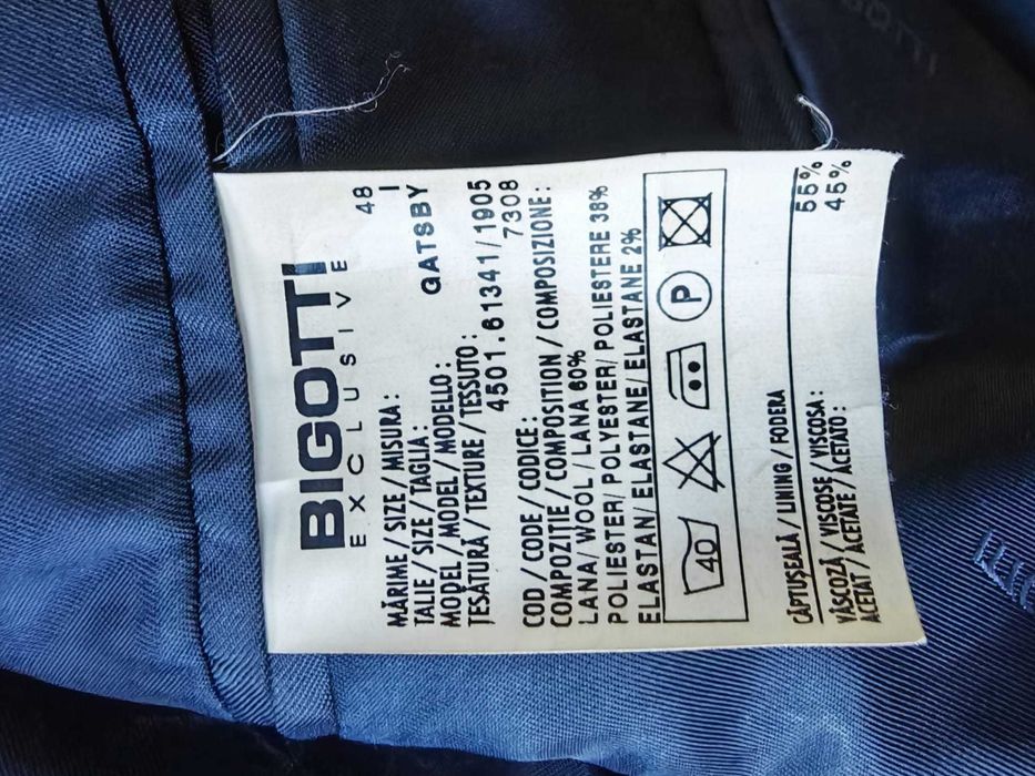 costum elegant Bigotti