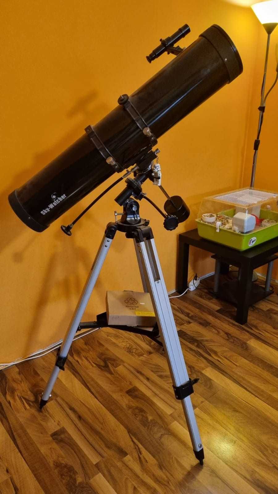 Telescop Sky Watcher cu filtru de soare si lentila pentru aparat foto