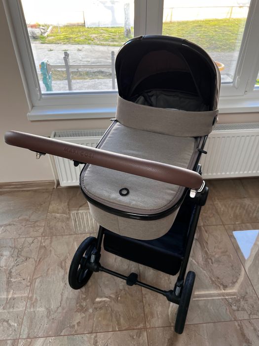 Maxi-Cosi Oxsford лятна количка+ зимен кош+столче за кола + адаптори
