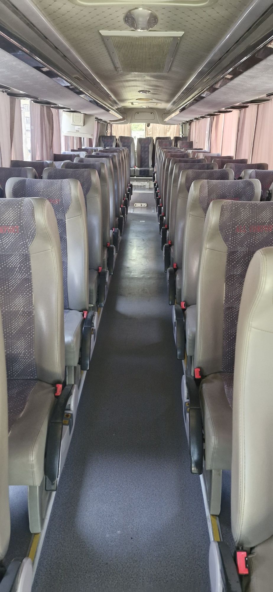 Avtobus sotiladi