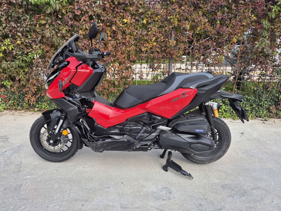 Honda ADV350A 2025 1155km avariat
