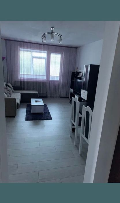Apartament în centru,lângă ANAF,disponibil din 1 decembrie