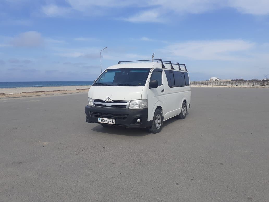 Продам Автомашыну TOYOTA HIACE 2011. 2.7L.