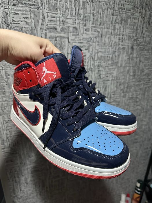 Продаю кроссовки 37 размер