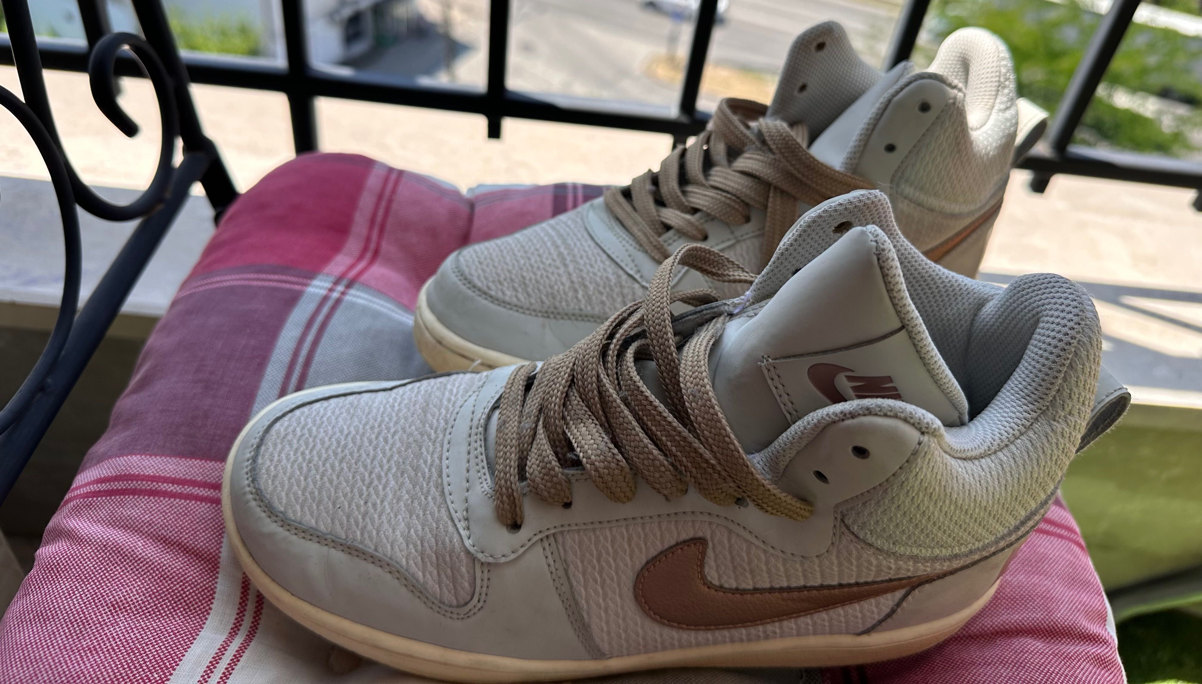 Дамски обувки  Nike, 38 номер