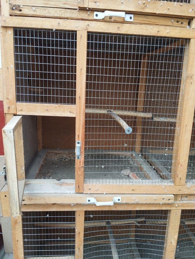 Qushlar uchun qafas sotiladi 6 tali