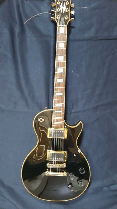 Электрогитара LP, в отличном состоянии, отстроена, made in Japan